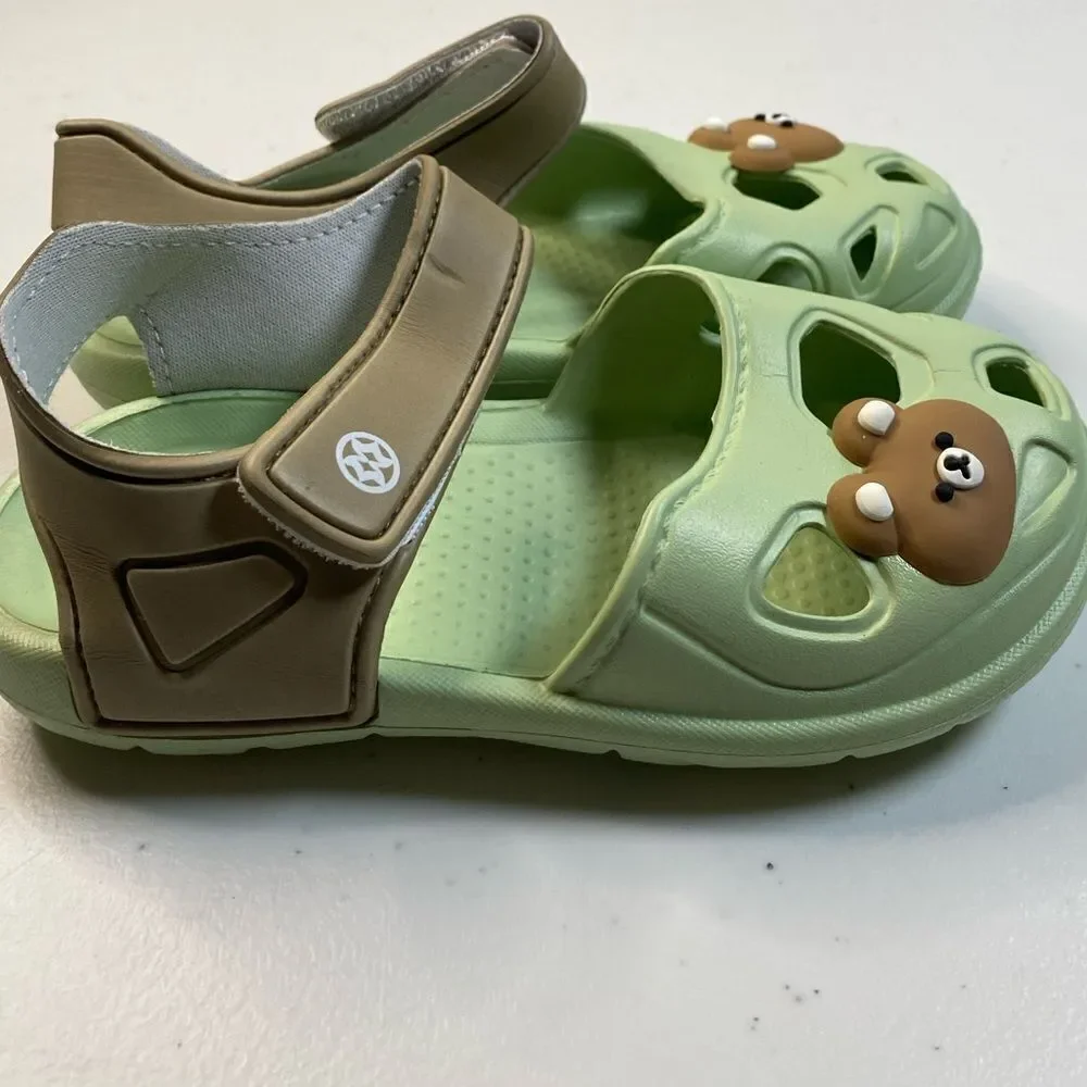 NWOB Toddler Unisex Green Clogs/Mules/Sandals Hook & Loop Strap - Size 10